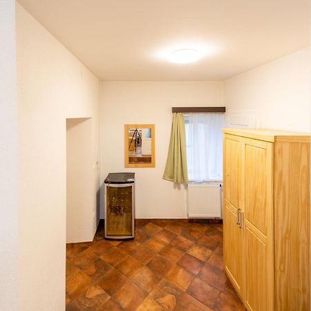 Bezauberndes Gaestehaus In Šatov Exteriér fotografie