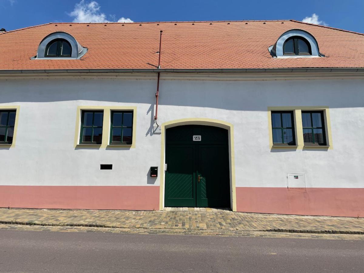 Bezauberndes Gaestehaus In Šatov Exteriér fotografie