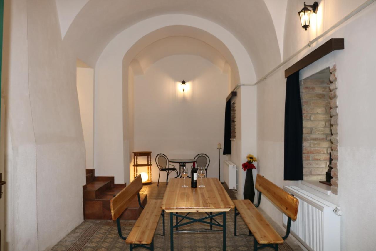 Bezauberndes Gaestehaus In Šatov Exteriér fotografie