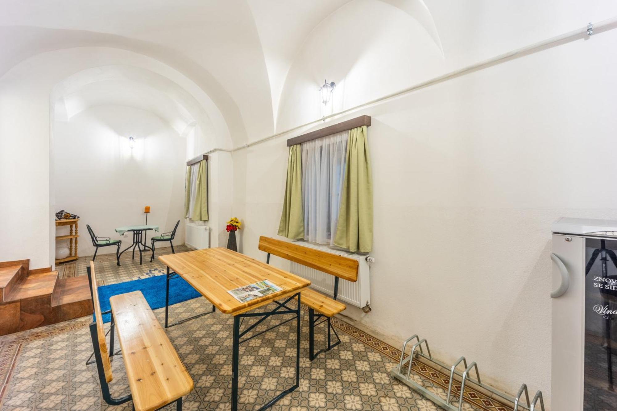 Bezauberndes Gaestehaus In Šatov Exteriér fotografie