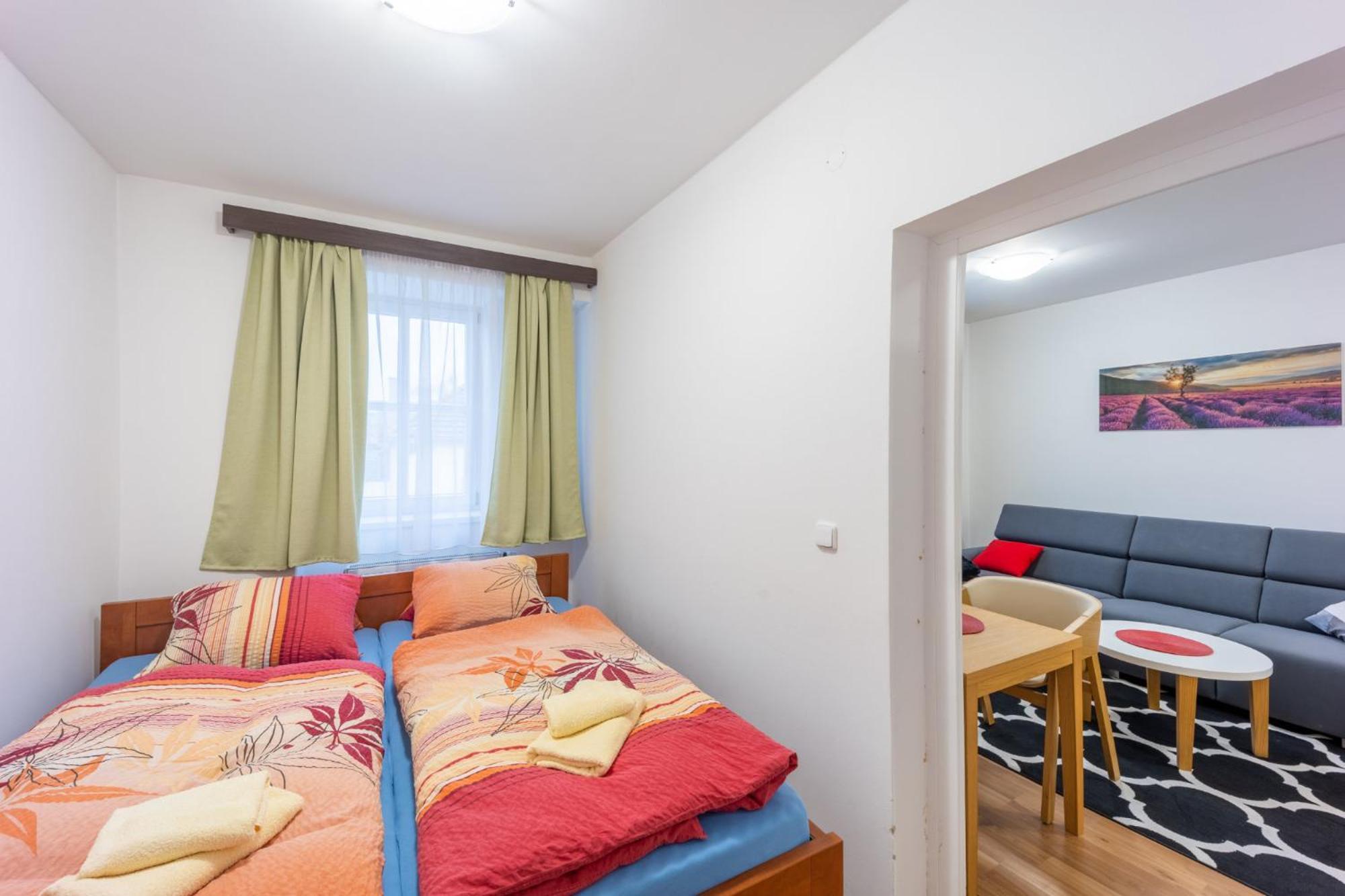 Bezauberndes Gaestehaus In Šatov Exteriér fotografie
