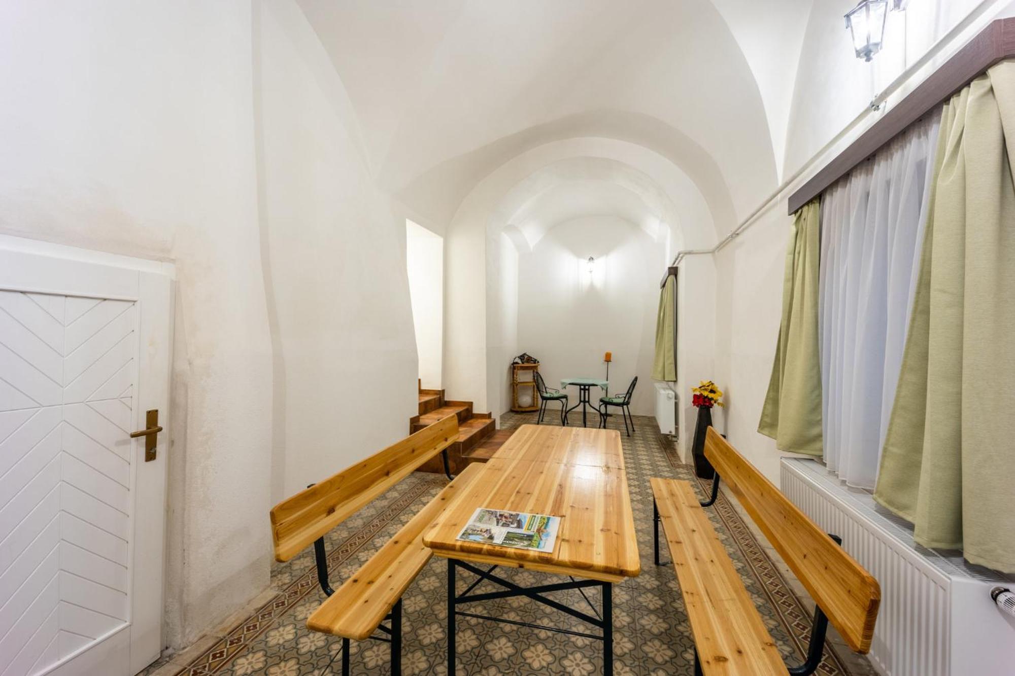 Bezauberndes Gaestehaus In Šatov Exteriér fotografie
